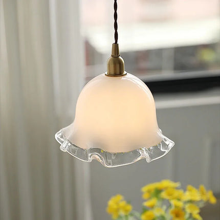 Lustre nordique en verre en forme de bourgeons de fleurs — LZ4XJ9