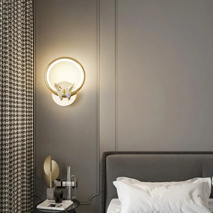 Applique murale LED papillon en cristal au design moderne — LZ4XJ7