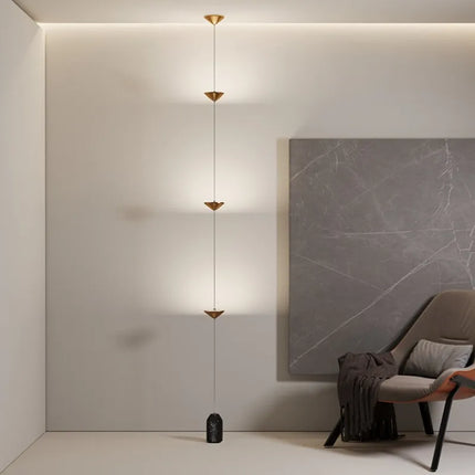 Lampadaire LED minimaliste nordique réglable en métal et marbre — LZ4X9P2