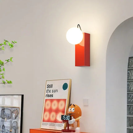 Applique murale LED en métal avec boule acrylique et variateur d’intensité — LZ4X9M2