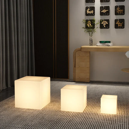 Lampadaire moderne pour ambiance chaleureuse et romantique — LZ4T9X