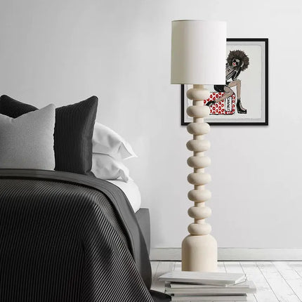 lampadaire design vintage en résine wabi-sabi pour intérieur moderne
