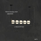 Salle à manger 5lumière / Cadre noir / Lumière chaude