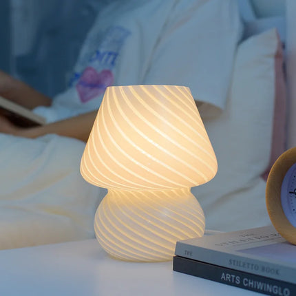 Lampe de table LED en verre élégant — LZ4X9P2