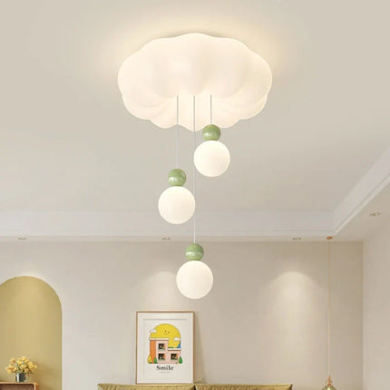 Lustre nuage romantique pour chambre d’enfant chaleureux — LZ4X9QJ