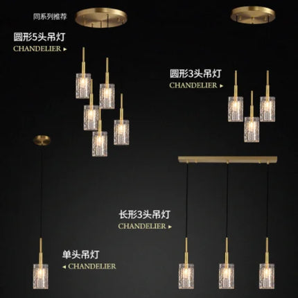 lustre en cristal doré design pour intérieur élégant et moderne