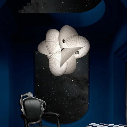 Lustre suspension blanc au design torsadé moderne — LZ4X9Q