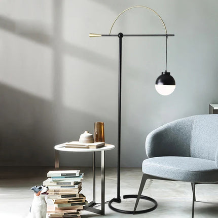 Lampadaire minimaliste au design créatif pour intérieur moderne — LZ4P9X