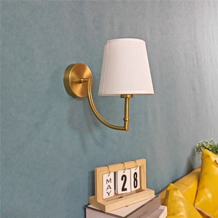 Applique murale nordique avec abat-jour en lin moderne — LZ4X9T