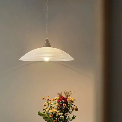 Suspension en verre design pour intérieur contemporain et restaurant — LZ4X9T2