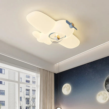 Plafonnier avion mignon pour chambre d’enfant au design minimaliste — LZ4X9Q2