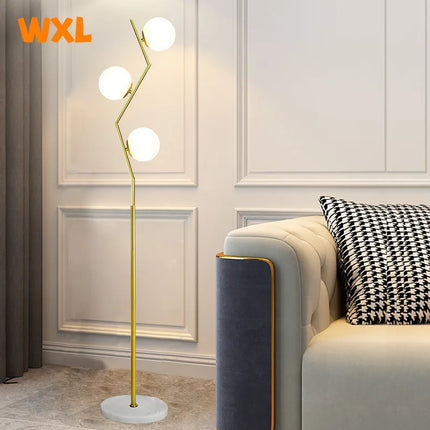 Lampadaire LED nordique en fer et verre pour intérieur — LZ4XJ9