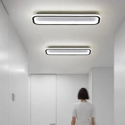 Plafonnier LED moderne pour éclairage polyvalent et créatif — LZ4X9JQ
