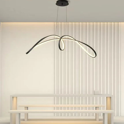 Lustre papillon en aluminium avec éclairage LED intégré — LZ4X9P