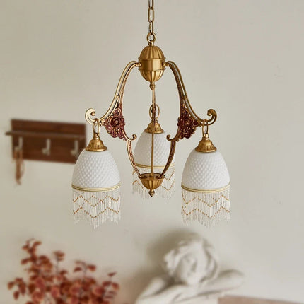 Lustre rétro en cuivre avec pampilles au style médiéval — LZ4X9P