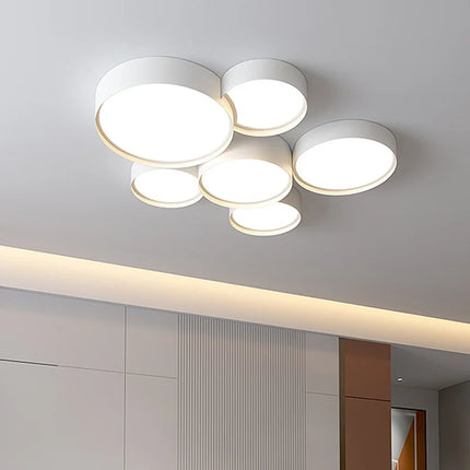 Plafonnier LED moderne pour intérieur élégant et lumineux — LZ4X9T2
