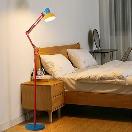 Lampadaire de croissance avec bras télescopique long — LZ4X9M2