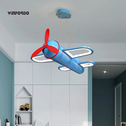 Lustre LED en forme d’avion pour chambre d’enfant — LZ4X9P