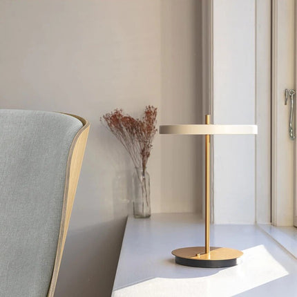 Lampadaire LED nordique avec variateur pour salon et chambre — LZ4M7X