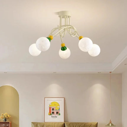 Lustre coloré style nordique pour chambre d'enfant moderne — LZ4X9T