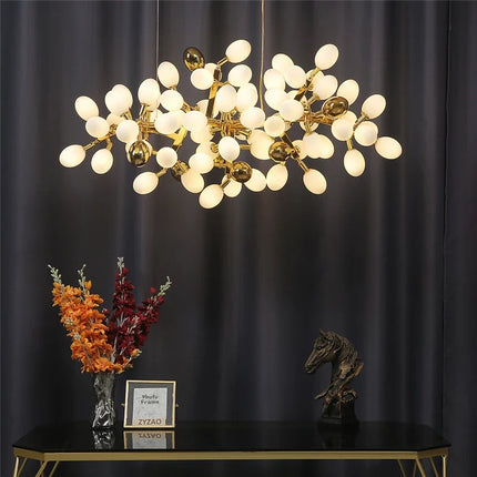 Lustre suspension doré design raisin pour intérieur élégant — LZ4X9QJ