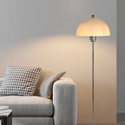Lampadaire LED nordique en acrylique avec abat-jour coloré rétro — LZ4X9P2