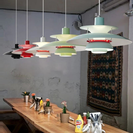 Suspension industrielle en métal avec LED colorée Barnaby — LZ4X9P2