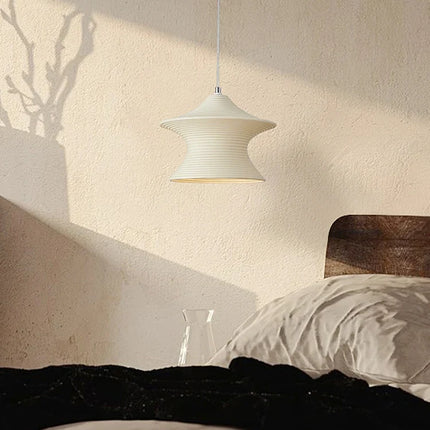 Suspension LED design nordique en résine pour ambiance chaleureuse — LZ4X9P