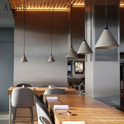 Suspension industrielle en ciment pour café et restaurant — LZ4X9T2