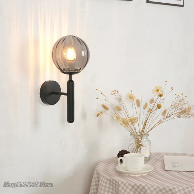 Applique murale LED nordique avec boule de verre pour salle de bain et escalier — LZ4P9XJ