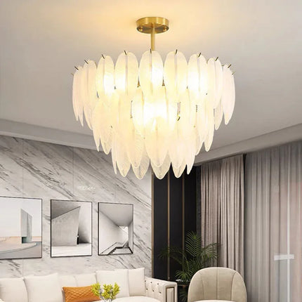 Suspension romantique en verre et plumes au design minimaliste — LZ4X9J