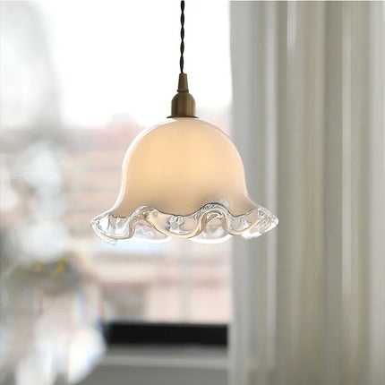 Lustre nordique en verre en forme de bourgeons de fleurs — LZ4XJ9