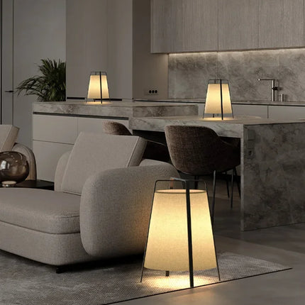 Lampadaire japonais rétro en tissu pour intérieur — LZ4X9M2
