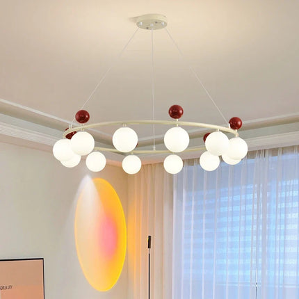 Lustre en verre et métal au design dynamique — LZ4XJ9