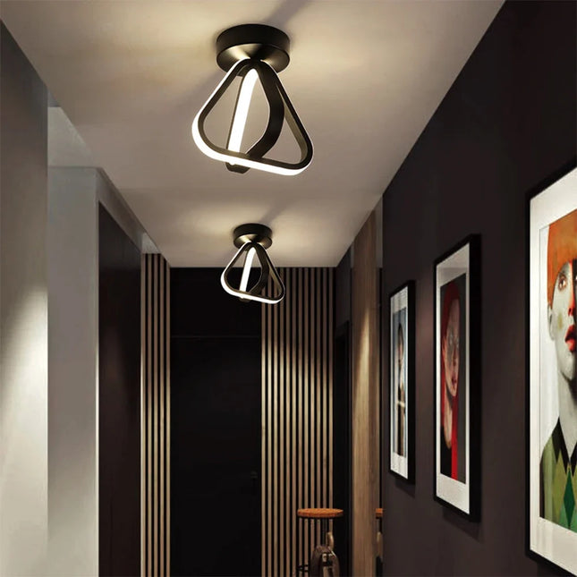 Plafonnier LED moderne en forme de triangle pour intérieur — LZ4X9J