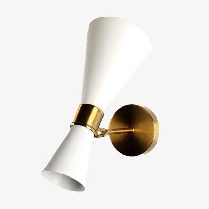 Applique murale LED design avec abat-jour double triangle arrondi Newray — LZ4T9X