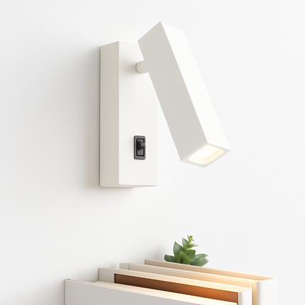 Applique murale LED rotative 350° avec interrupteur et port USB — LZ4X9P2