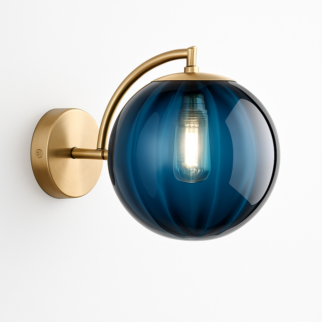 Applique murale LED avec tige dorée et globe en verre coloré — LZ4X9P2
