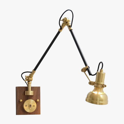 Applique murale nordique en cuivre avec bras pivotant et interrupteur — LZ4X9TQ