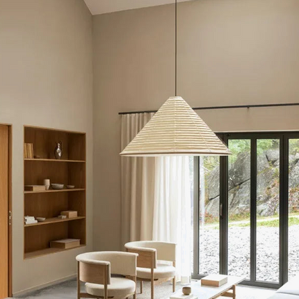 Suspension japonaise en cône papier de riz — LZ4X9M2