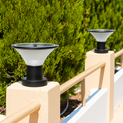 Lampadaire solaire étanche pour éclairage extérieur et jardin — LZ4X9Q2
