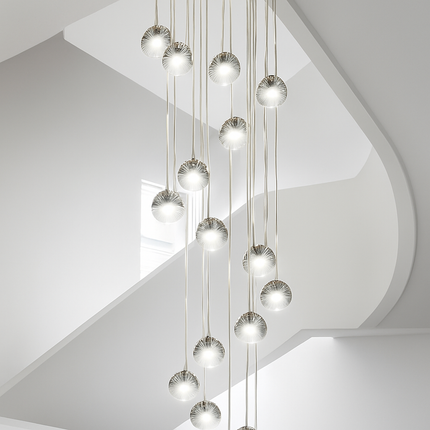 Lustre en cristal pour éclairage moderne d’escalier colimaçon — LZ4X9P2