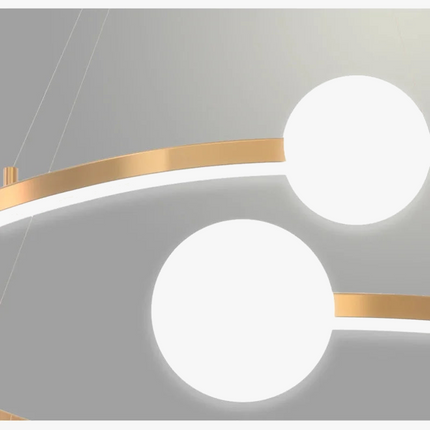 Lustre royal de luxe doré avec boule en verre LED — LZ4P9XQ