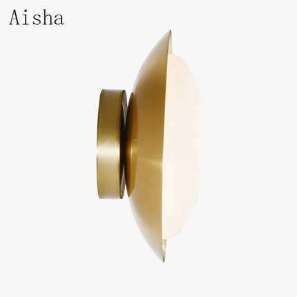 Plafonnier doré au design moderne pour intérieur lumineux et élégant — LZ4X9T2