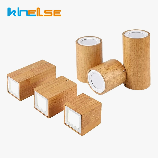 plafonnier-led-rond-en-bois-au-design-nordique-1.png
