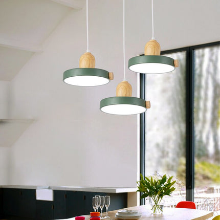 Lustre circulaire scandinave en bois et métal coloré Carmina — LZ4T9Q