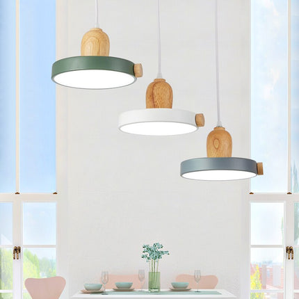 Lustre circulaire scandinave en bois et métal coloré Carmina — LZ4T9Q