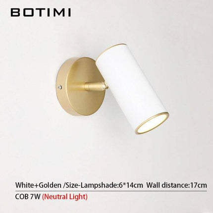 Applique murale LED avec spot cylindrique en métal doré — LZ4X9P2