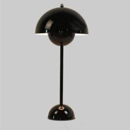Lampe de bureau LED moderne en métal coloré avec abat-jour rond — LZ4X9P2