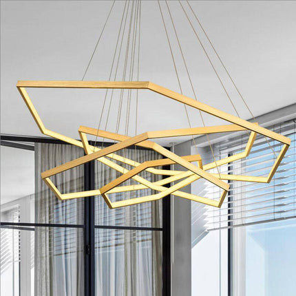 Lustre LED géométrique avec anneaux dorés design luxe — LZ4X9P2